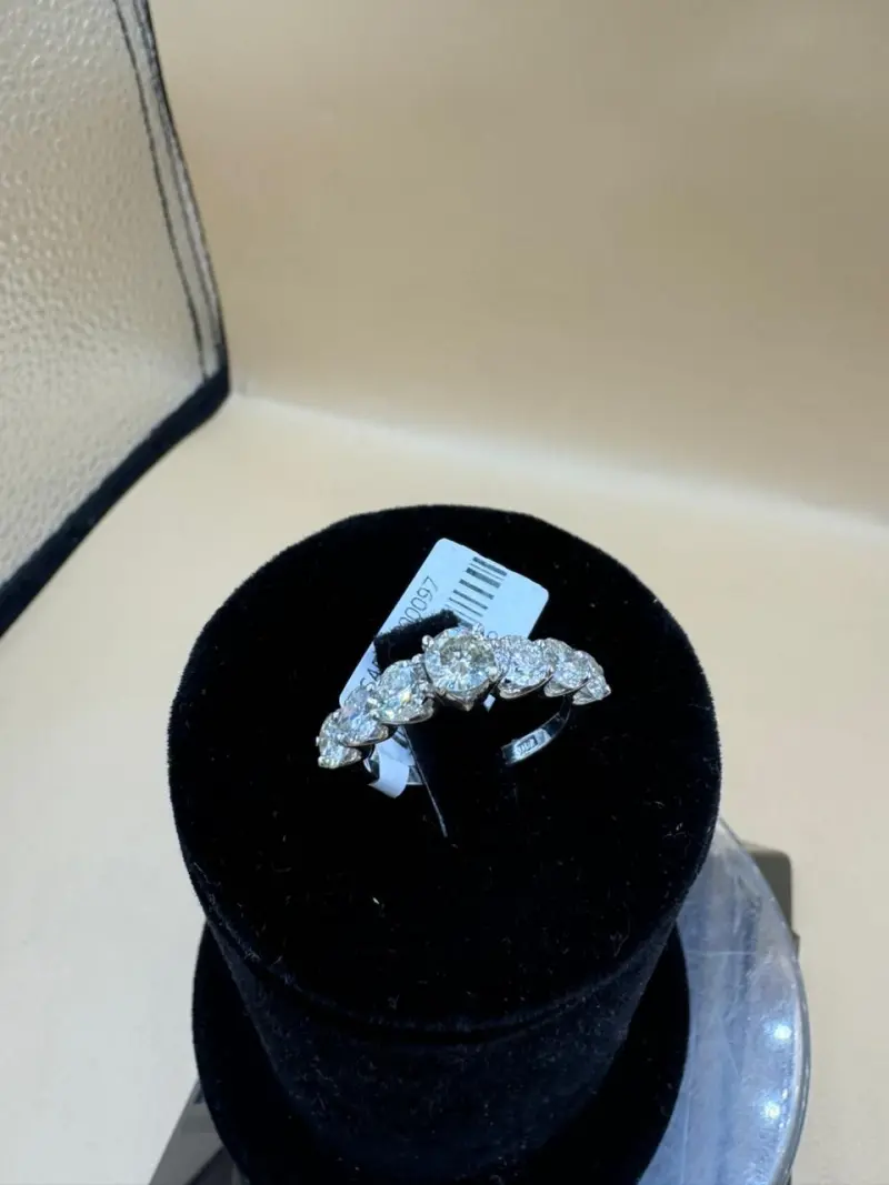 خاتم سلتير مدرج