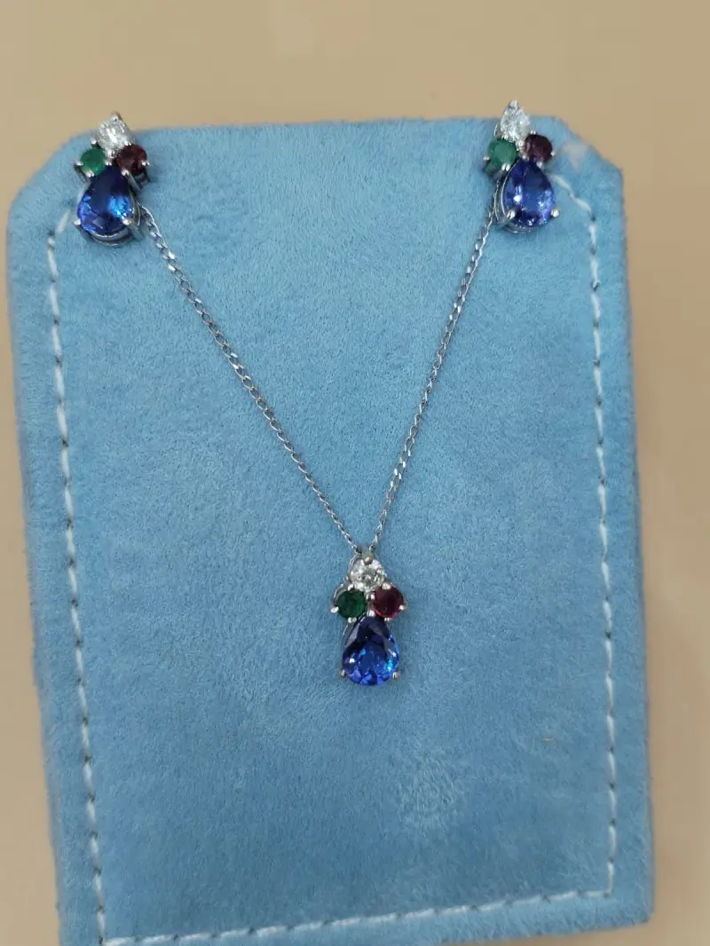 حلق وتعليقه الماس مع احجار كريمه طبيعيه